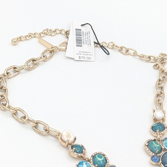 White House Black Market Blue Stone & Shell Statement Necklace NEW - Picture 7 of 8